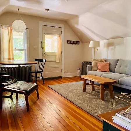 Cozy 1Bd In Burlington'S Coolest Neighborhood Apartamento